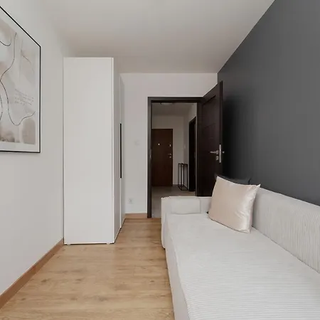 Lux With Parking, Ac & Balcony On Kepa Mieszczanska By Renters Prestige *